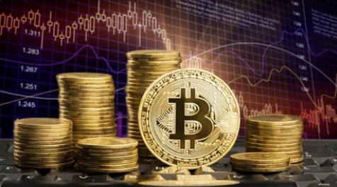 Is Peter Schiff Right? Bitcoin ETF Approval Hype May Lead To Market Disappointment