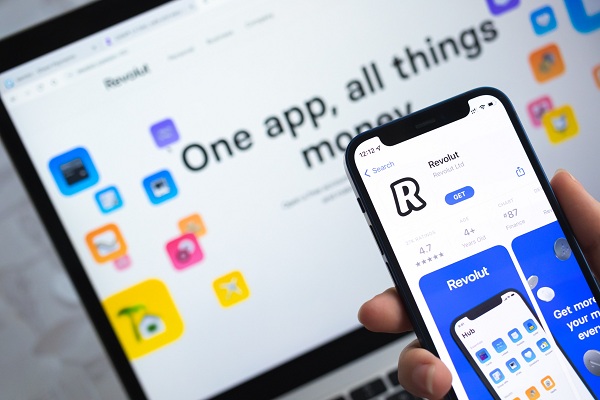 Revolut and MetaMask unveil ‘Revolut Ramp’ for seamless crypto transactions